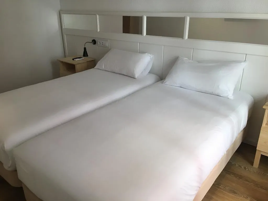 Hotel & Restaurant Marina Palamos Spain