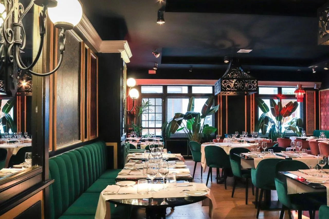 Hotel & Restaurant Marina Palamos 2*,  Spain